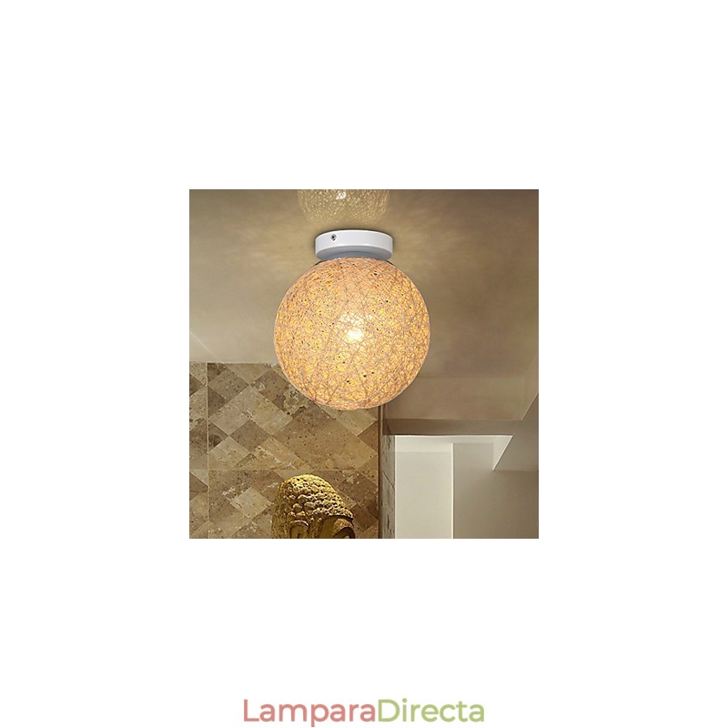 La caña forma una bola de cáñamo, moda creativa y para absorber la luz de la cúpula.