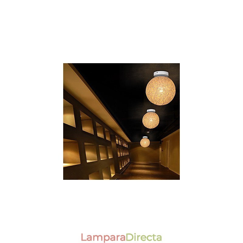 La caña forma una bola de cáñamo, moda creativa y para absorber la luz de la cúpula.