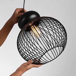 Lámpara colgante de metal de diseñadores retro