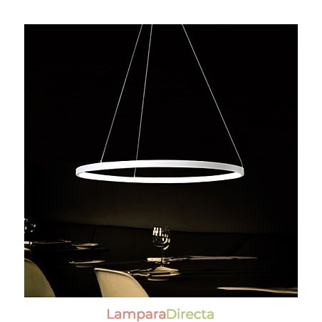 Lámpara colgante de diseño moderno con anillo de alta calidad. Lámpara colgante de diseño moderno con anillo de alta calidad.