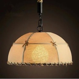 Una breve lámpara de araña de cuerda de cáñamo semicircular de Vogue Lights