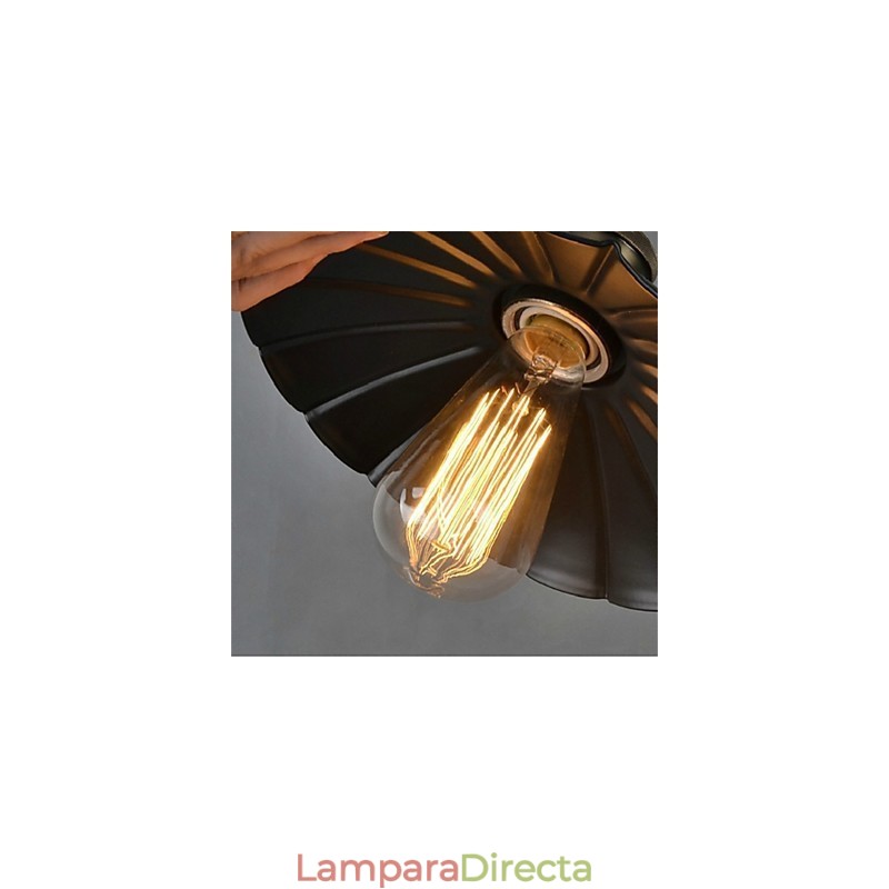 Lámpara de araña vintage de hierro forjado con forma de paraguas negro única
