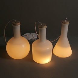 Lámpara colgante de botella de vidrio blanco, creativa y contemporánea.