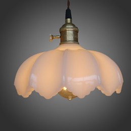 Lámpara colgante de cristal con iluminación retro