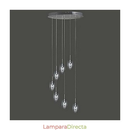 Lámpara colgante moderna, contemporánea, tradicional, clásica, de metal cromado. Lámpara colgante moderna, contemporánea, tradicional, clásica, de metal cromado.