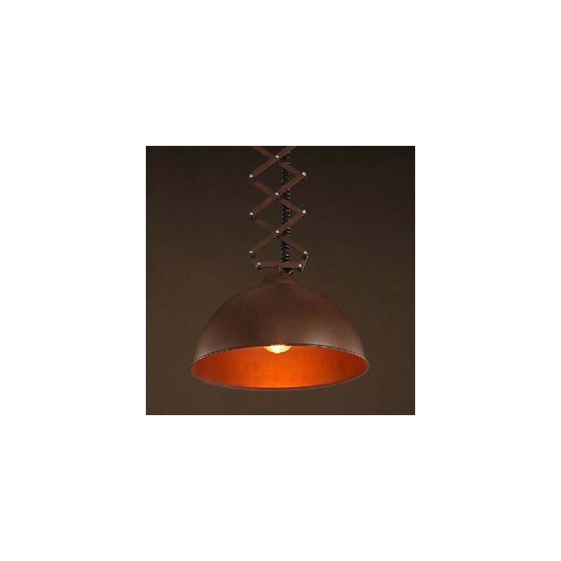 Lámpara de araña flexible de hierro forjado negro con pantalla de tapa para cafetería industrial.