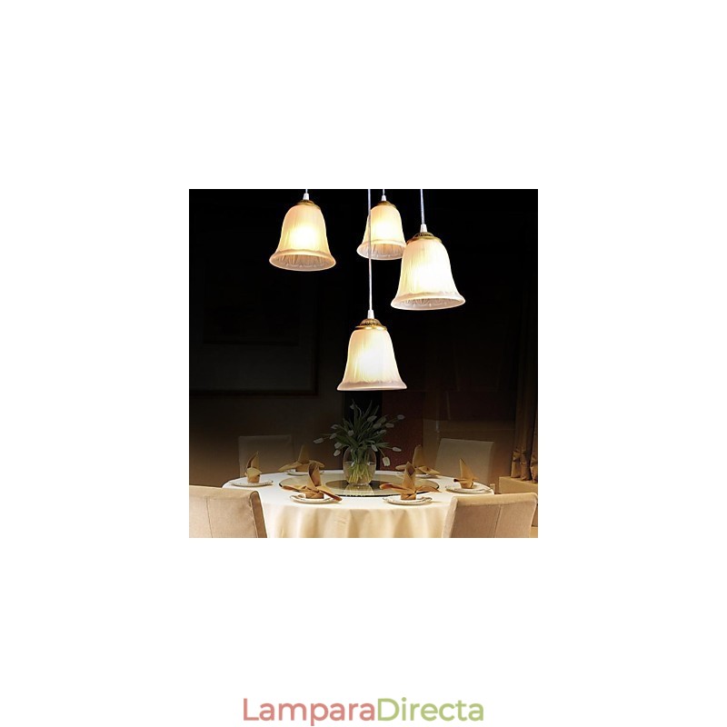 Lámpara colgante de bronce con cuatro luces y pantalla de cristal, estilo retro clásico europeo.