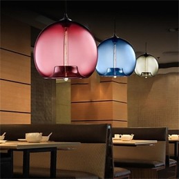 Lámpara colgante de cristal de una sola cabeza, estilo retro y creativo, en una cafetería con pecera.