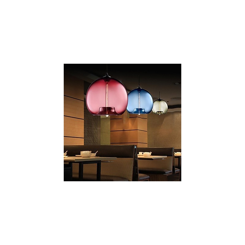 Lámpara colgante de cristal de una sola cabeza, estilo retro y creativo, en una cafetería con pecera.