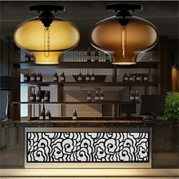 Lámpara colgante de cristal de una sola cabeza, estilo retro y creativo, en una cafetería con pecera.