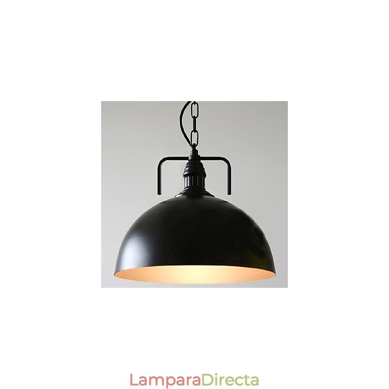 Lámpara colgante de metal con pintura rústica de Lodge