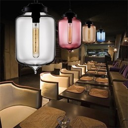 Lámpara colgante de cristal de una sola cabeza, estilo retro y creativo, en una cafetería con pecera.