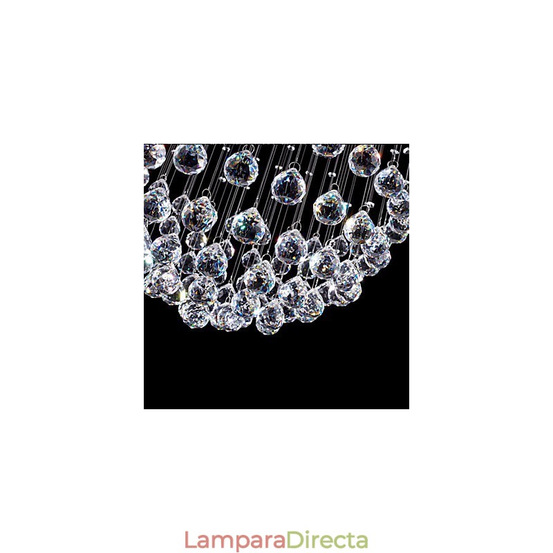 Lámpara colgante moderna de cristal de 5 luces con dosel plateado y globo de cristal transparente.