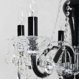 Lámpara de araña de cristal de 6 luces con detalles de diseño en negro