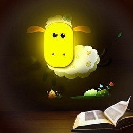 Lámpara de pared para niños con luz nocturna pequeña y control inteligente de espíritu creativo
