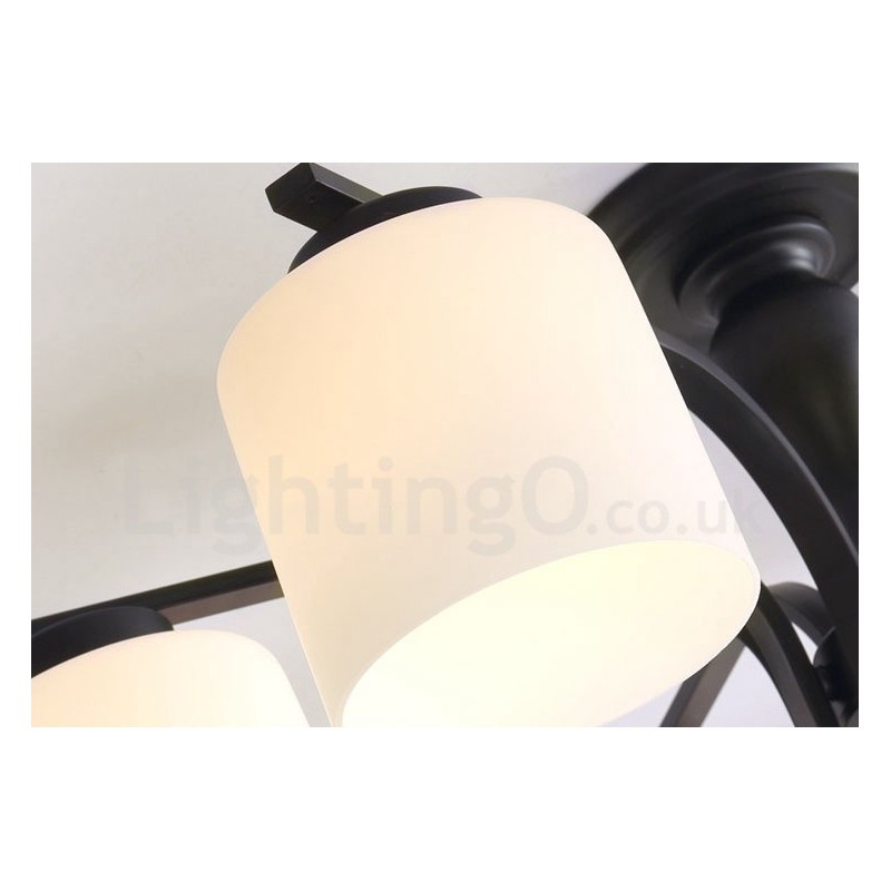Lámpara de araña de metal integrada de 5 luces con pantalla de cristal