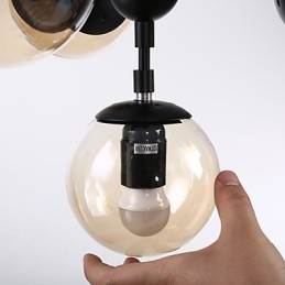 Lámpara colgante de cuatro luces estilo europeo posmoderno Modo de metal y vidrio para decorar el vestíbulo, lámpara de araña industrial
