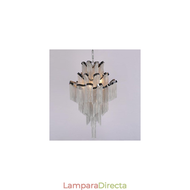 Lámpara colgante de aluminio con diseño de escalera de caracol en color plateado.