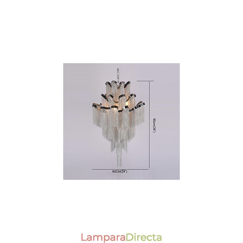 Lámpara colgante de aluminio con diseño de escalera de caracol en color plateado.