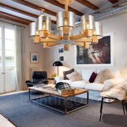 Lámpara de araña de estilo nórdico contemporáneo moderno de 8 luces de madera con pantalla de cristal