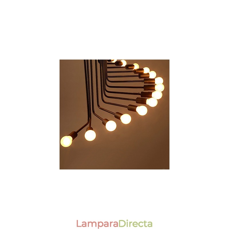 Lámpara de araña de metal con pintura campestre