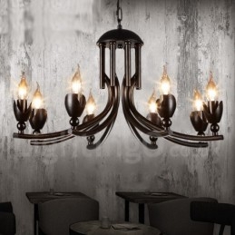 Lámpara colgante de acero de estilo industrial para tienda.