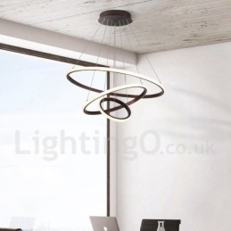 Lámpara colgante regulable Outside the Circles Light con control remoto y anillos de diseño moderno