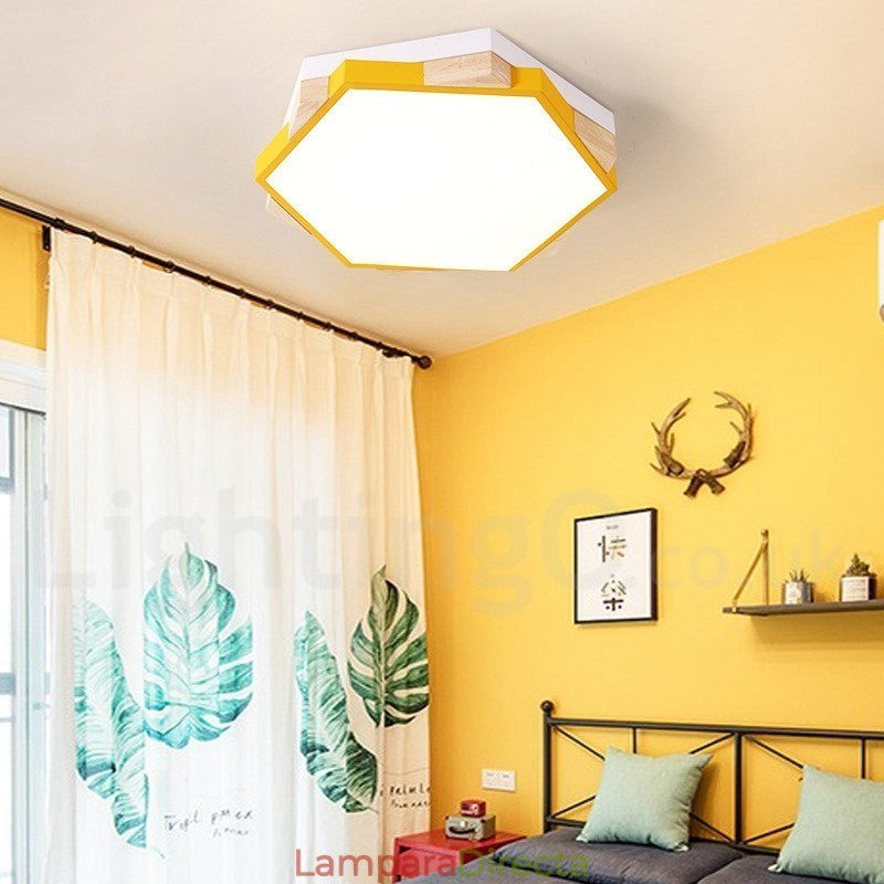 Lámpara de techo hexagonal de madera multicolor regulable con pantalla acrílica, estilo nórdico.