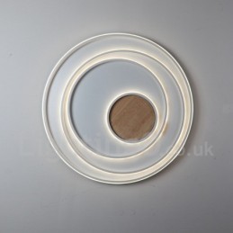 Lámpara de techo ultrafina de madera con anillos blancos regulables, también se puede usar como luz de pared.
