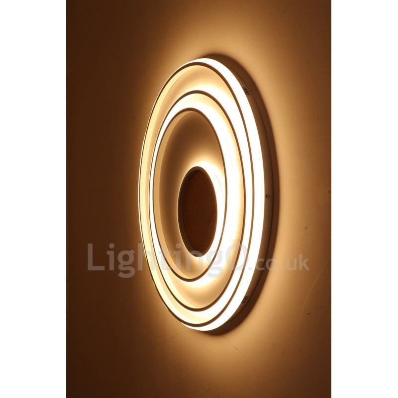 Lámpara de techo ultrafina de madera con anillos blancos regulables, también se puede usar como luz de pared.