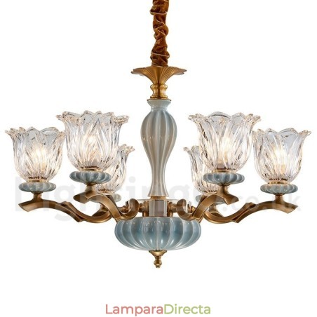 Lámpara colgante retro vintage de cerámica de latón con pantallas de cristal. Lámpara colgante retro vintage de cerámica de latón con pantallas de cristal.