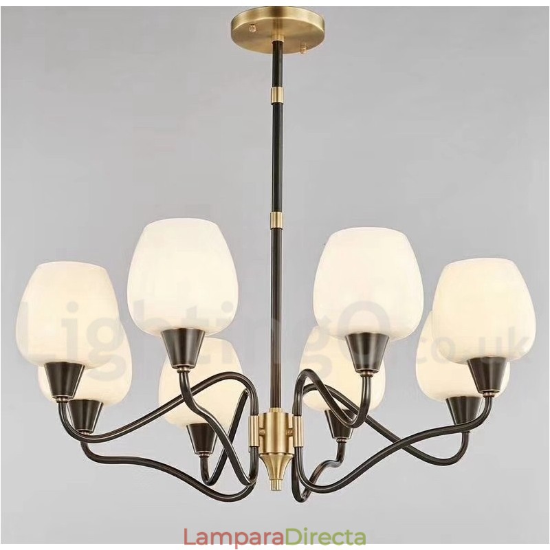 Lámpara colgante retro vintage de latón con pantallas de cristal.