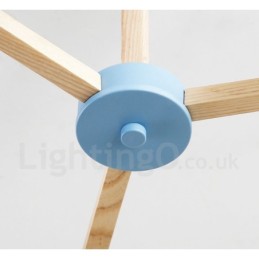Lámpara de araña nórdica moderna de madera con diseño de frijol mágico y moléculas de madera con pantallas de vidrio.