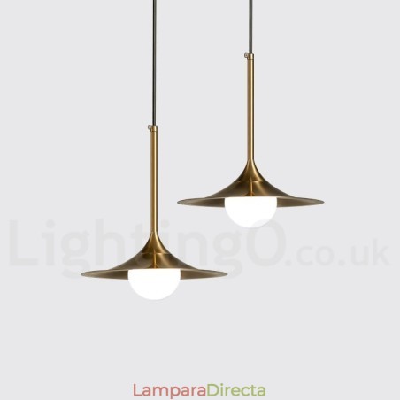 Lámpara colgante estilo industrial, estilo mini, dorada, galvanizada, con acabado pintado y pantalla de vidrio. Lámpara colgante estilo industrial, estilo mini, dorada, galvanizada, con acabado pintado y pantalla de vidrio.