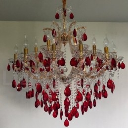 Candelabro dorado de lujo con 18 (12+6) luces de cristal rojo