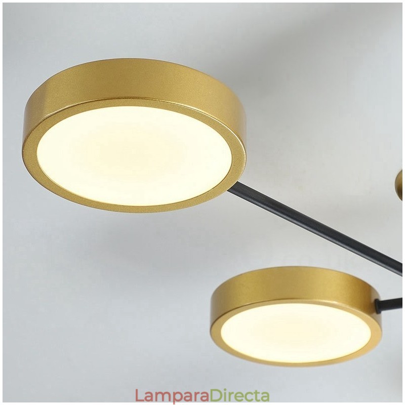 Lámpara de araña moderna de metal con techo negro y dorado