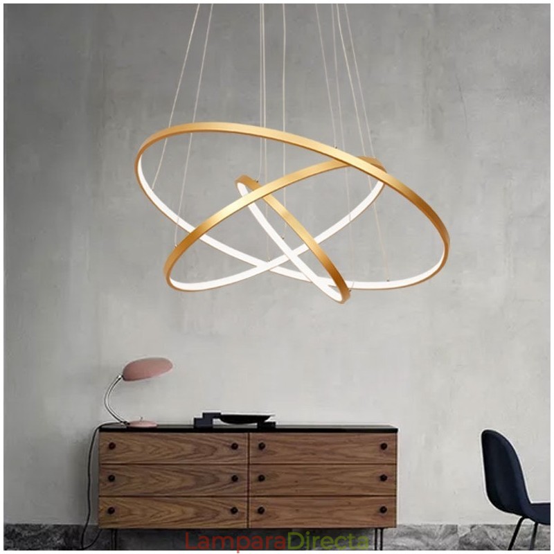 Lámpara colgante regulable con control remoto, diseño moderno dorado, tres anillos.