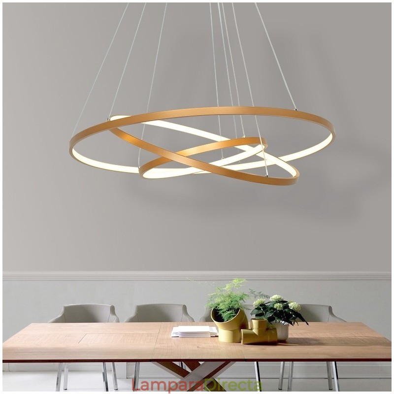 Lámpara colgante regulable con control remoto, diseño moderno dorado, tres anillos.