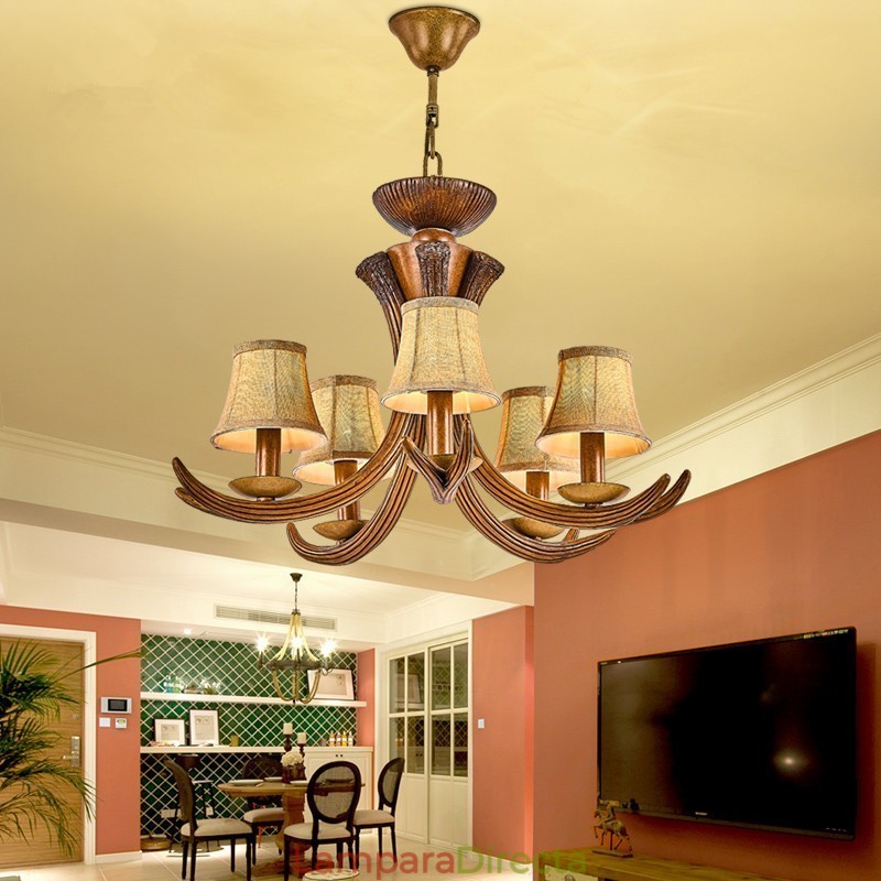 Lámpara de araña antigua de 5 luces con diseño rústico, estilo retro y artístico, con forma de asta.
