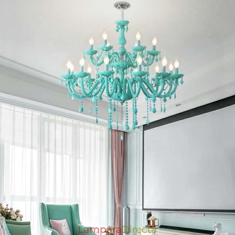 Elegante lámpara colgante de cristal de estilo europeo de gran tamaño.