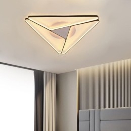 Lámpara de techo triangular minimalista empotrada