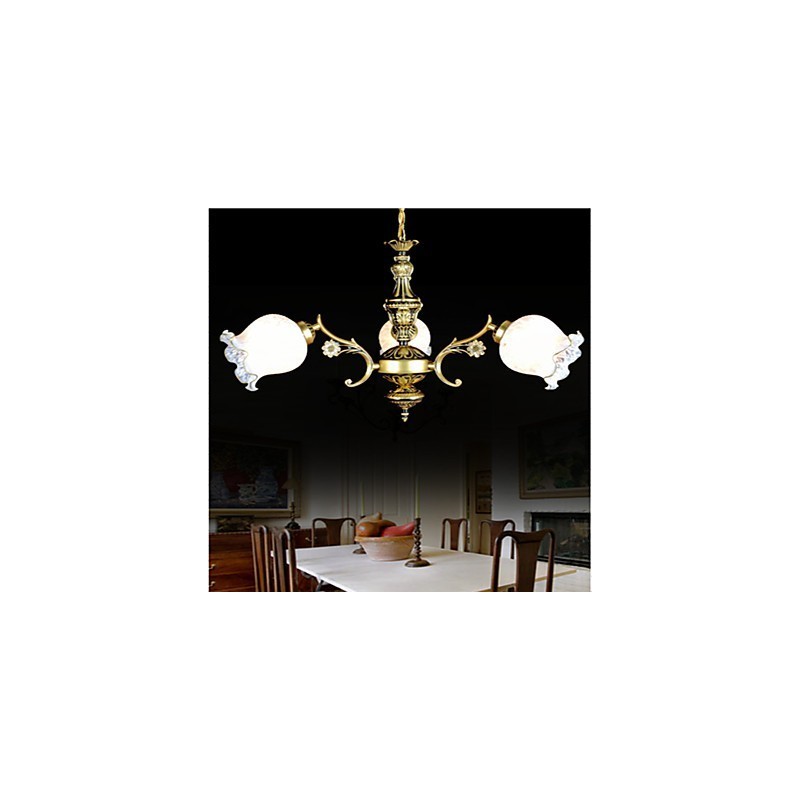 Lámpara de araña de bronce de tres luces, estilo retro clásico europeo.