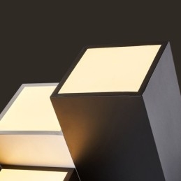 Lámpara de techo moderna con forma de cubo