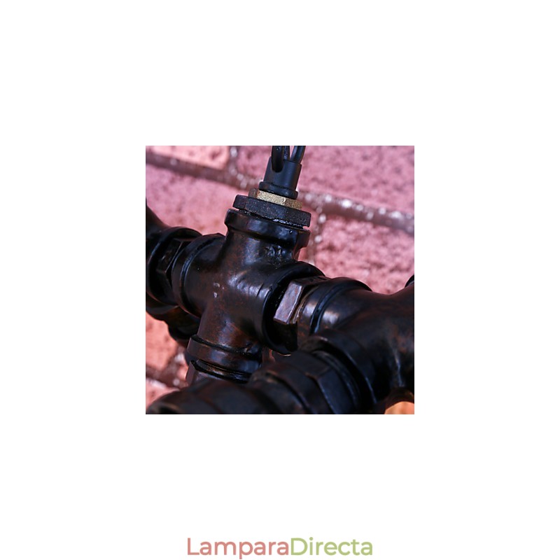 Lámpara de araña de metal con pintura vintage