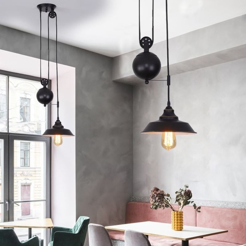 Lámpara colgante de polea industrial de estilo rústico con diseño retráctil y altura ajustable