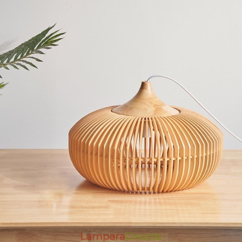 Lámpara colgante con marco de madera y forma de calabaza