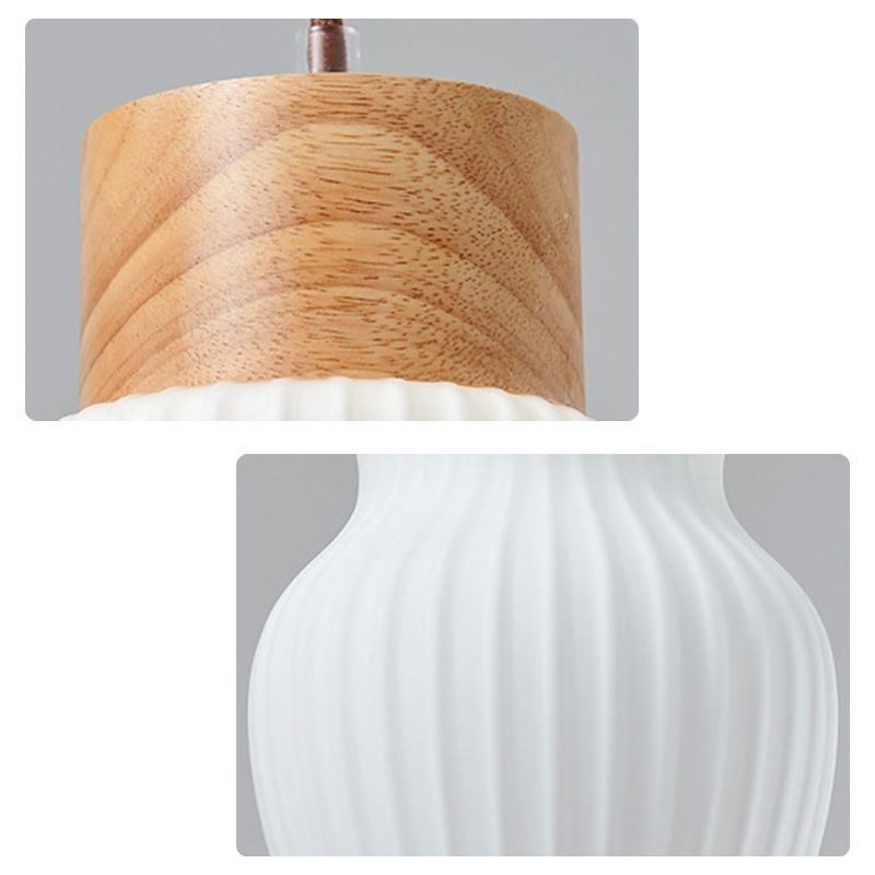 Lámpara colgante de madera japonesa con tetera de cristal