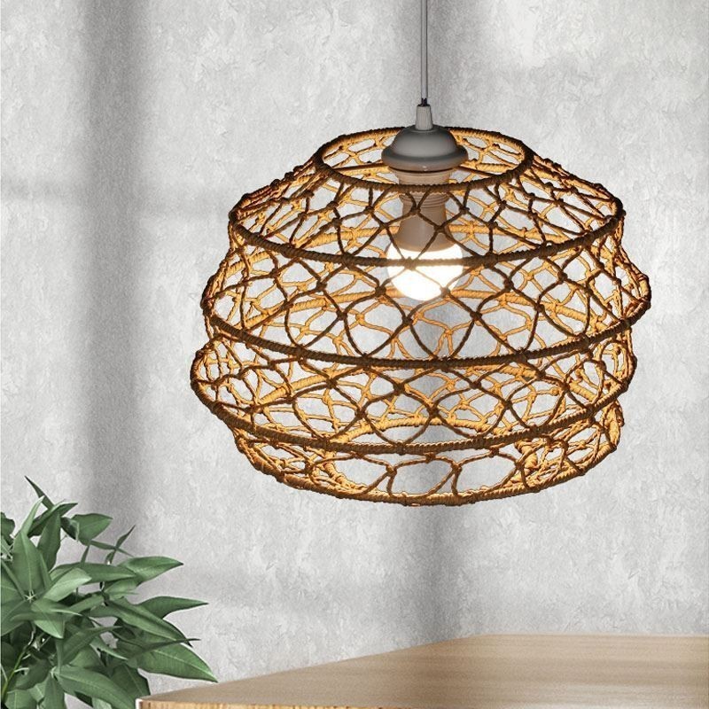 Lámpara colgante pastoral moderna de ratán con pantalla plegable