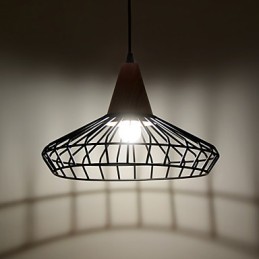 Lámpara de araña de metal con pintura contemporánea moderna