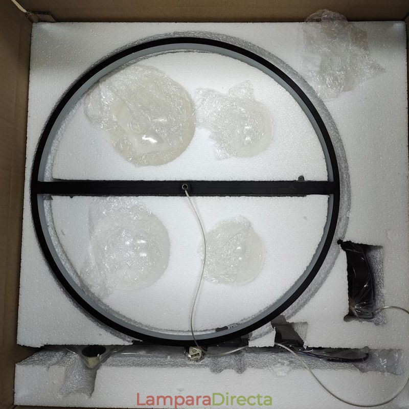 Lámpara colgante moderna con forma de araña de cristal y burbujas